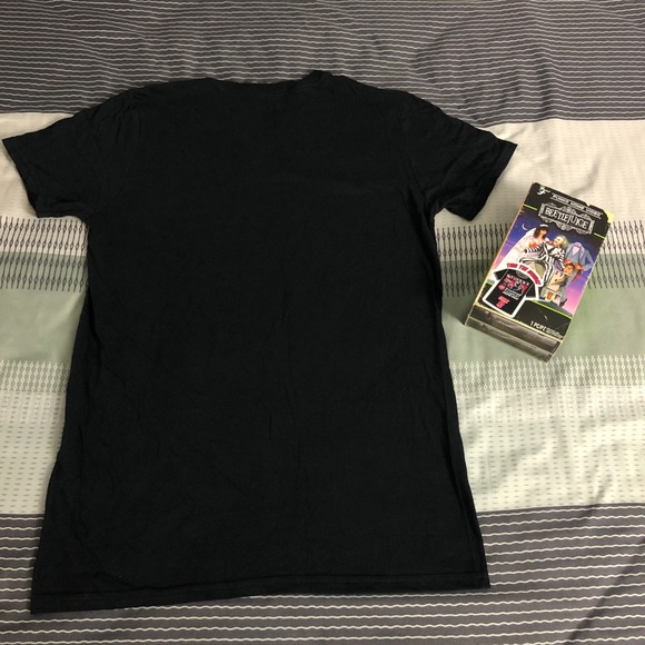 Funko Beetlejuice shirt In VHS box Size small - Picture 4 of 5
